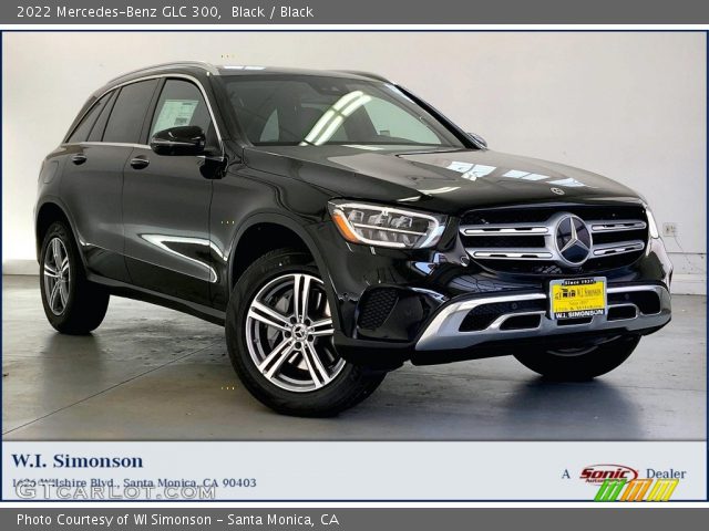 2022 Mercedes-Benz GLC 300 in Black