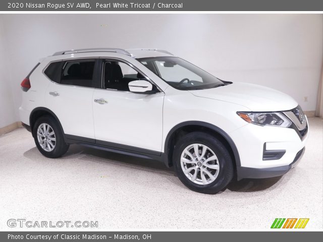 2020 Nissan Rogue SV AWD in Pearl White Tricoat