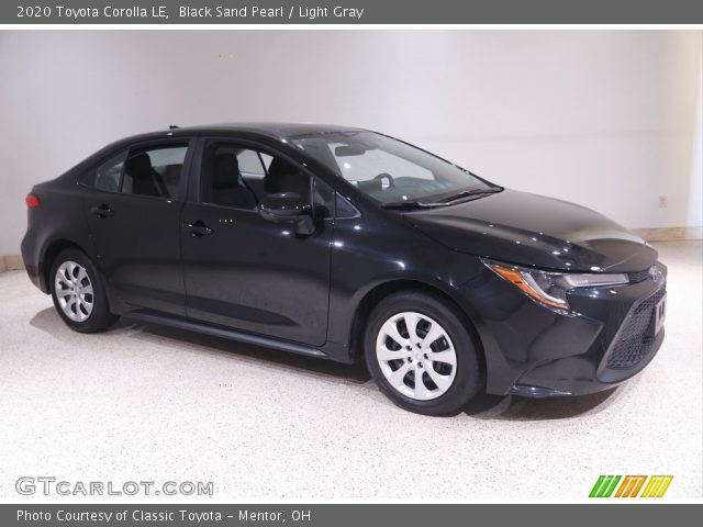 2020 Toyota Corolla LE in Black Sand Pearl