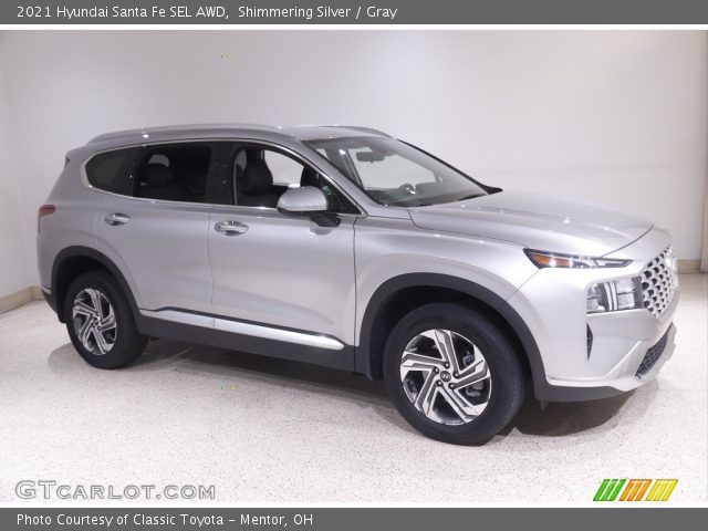 2021 Hyundai Santa Fe SEL AWD in Shimmering Silver
