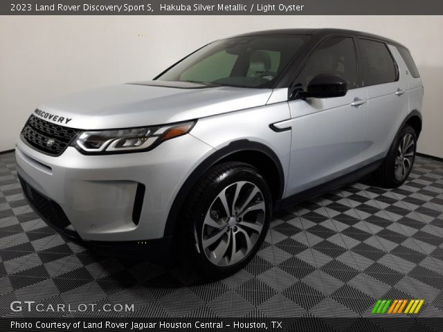 2023 Land Rover Discovery Sport S in Hakuba Silver Metallic