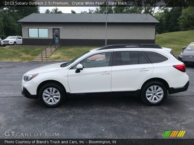 2019 Subaru Outback 2.5i Premium in Crystal White Pearl