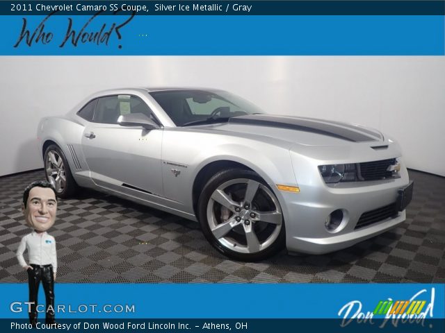 2011 Chevrolet Camaro SS Coupe in Silver Ice Metallic