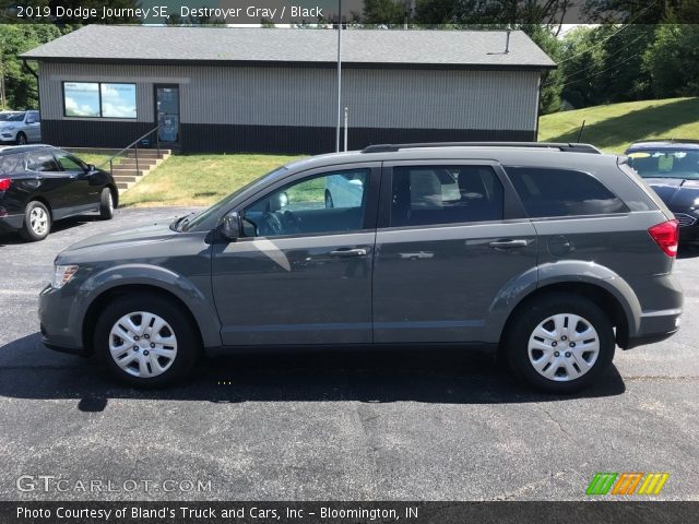 2019 Dodge Journey SE in Destroyer Gray