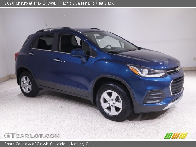 2020 Chevrolet Trax LT AWD in Pacific Blue Metallic