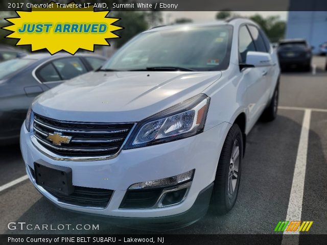 2017 Chevrolet Traverse LT AWD in Summit White