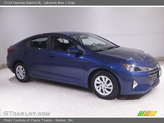 2019 Hyundai Elantra SE in Lakeside Blue