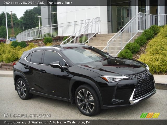 2021 Lexus UX 250h AWD in Obsidian