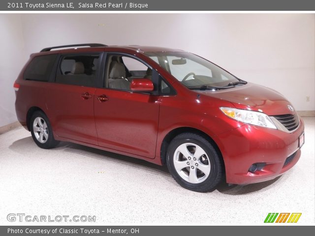 2011 Toyota Sienna LE in Salsa Red Pearl
