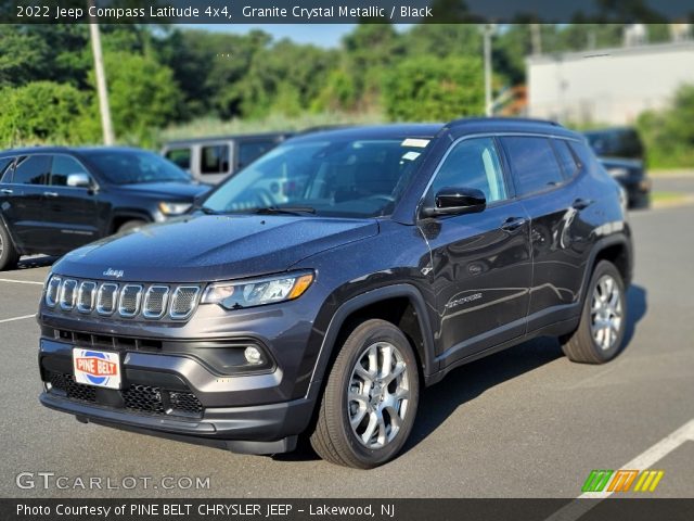 2022 Jeep Compass Latitude 4x4 in Granite Crystal Metallic