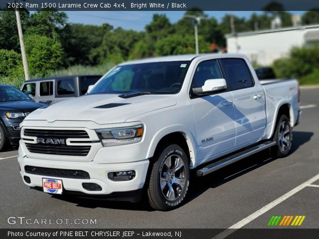 2022 Ram 1500 Laramie Crew Cab 4x4 in Bright White