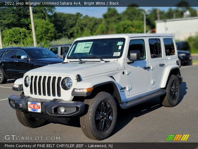 2022 Jeep Wrangler Unlimited Sahara 4x4 in Bright White