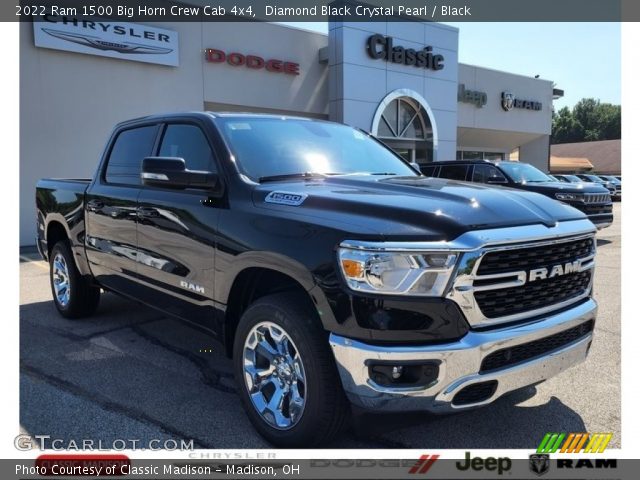 2022 Ram 1500 Big Horn Crew Cab 4x4 in Diamond Black Crystal Pearl