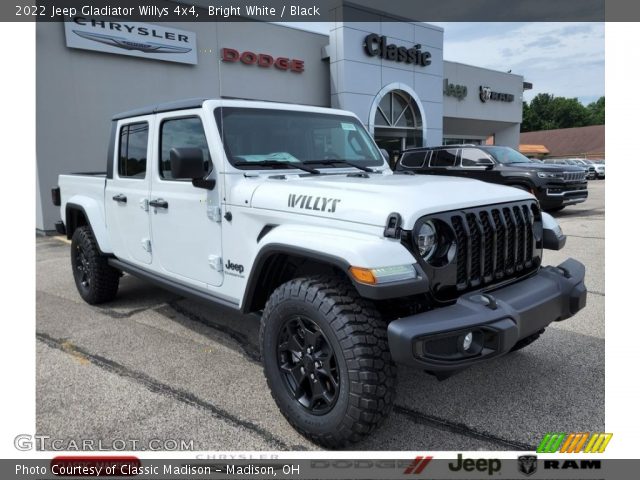 2022 Jeep Gladiator Willys 4x4 in Bright White