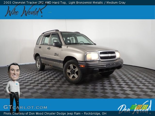 2003 Chevrolet Tracker ZR2 4WD Hard Top in Light Bronzemist Metallic