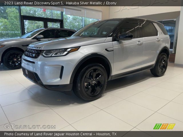 2023 Land Rover Discovery Sport S in Hakuba Silver Metallic