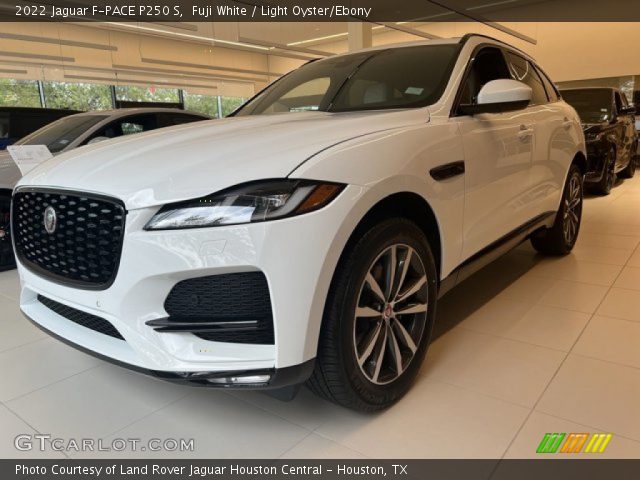2022 Jaguar F-PACE P250 S in Fuji White