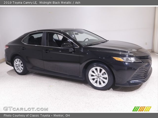 2019 Toyota Camry LE in Midnight Black Metallic