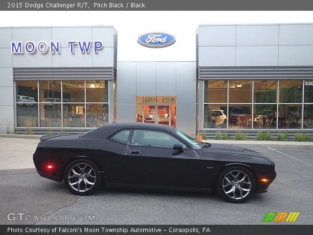 2015 Dodge Challenger R/T in Pitch Black