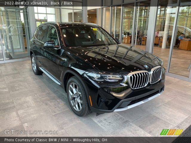 2022 BMW X3 xDrive30i in Black
