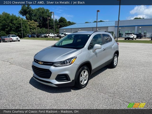 2020 Chevrolet Trax LT AWD in Silver Ice Metallic