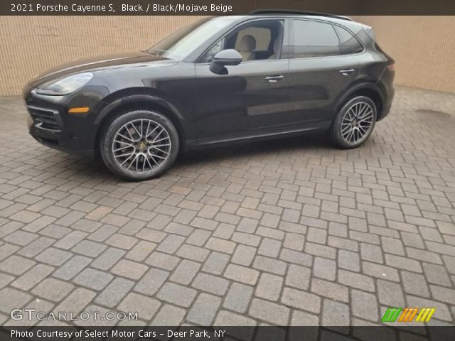 2021 Porsche Cayenne S in Black