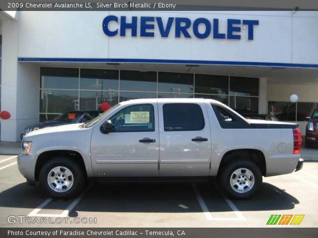 2009 Chevrolet Avalanche LS in Silver Birch Metallic