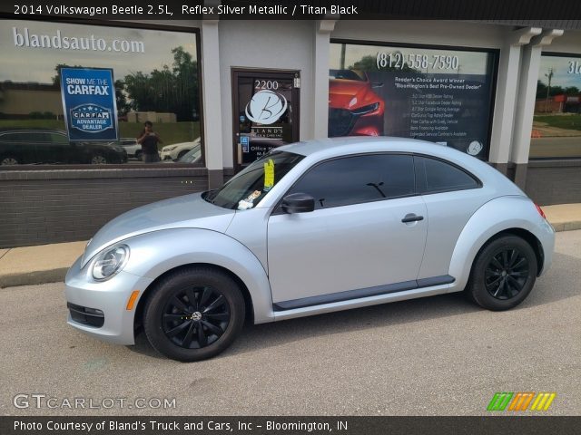 2014 Volkswagen Beetle 2.5L in Reflex Silver Metallic