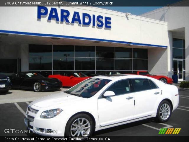 2009 Chevrolet Malibu LTZ Sedan in Summit White