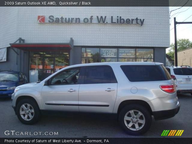 2009 Saturn Outlook XE AWD in Quicksilver