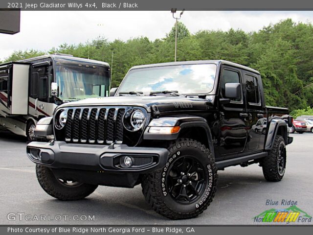 2021 Jeep Gladiator Willys 4x4 in Black