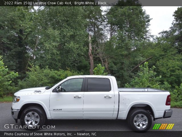 2022 Ram 1500 Laramie Crew Cab 4x4 in Bright White