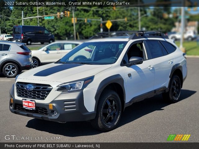 2022 Subaru Outback Wilderness in Crystal White Pearl