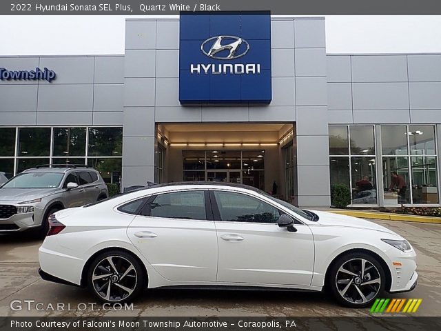 2022 Hyundai Sonata SEL Plus in Quartz White
