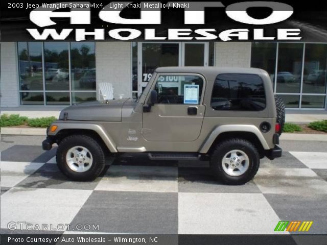 2003 Jeep Wrangler Sahara 4x4 in Light Khaki Metallic