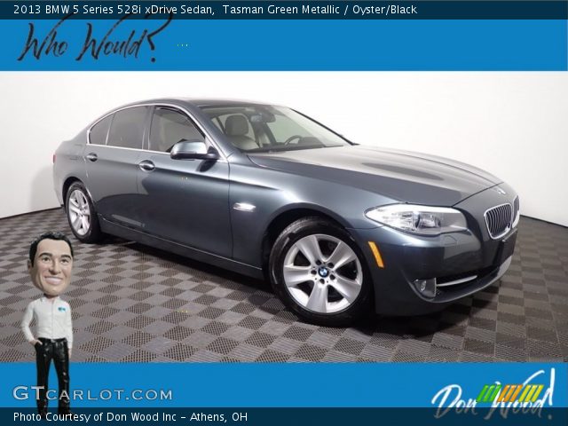 2013 BMW 5 Series 528i xDrive Sedan in Tasman Green Metallic