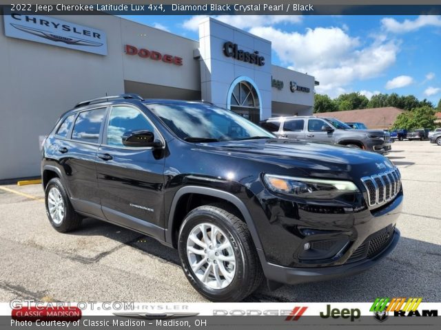2022 Jeep Cherokee Latitude Lux 4x4 in Diamond Black Crystal Pearl