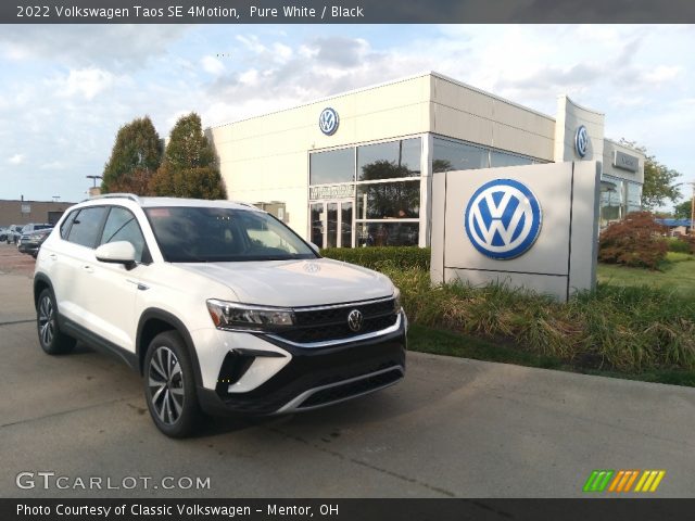 2022 Volkswagen Taos SE 4Motion in Pure White