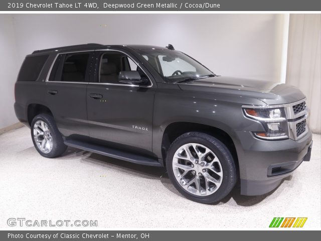 2019 Chevrolet Tahoe LT 4WD in Deepwood Green Metallic