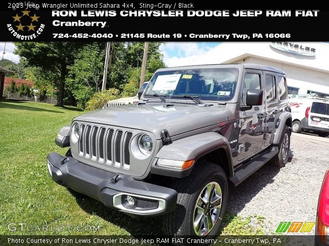 2023 Jeep Wrangler Unlimited Sahara 4x4 in Sting-Gray