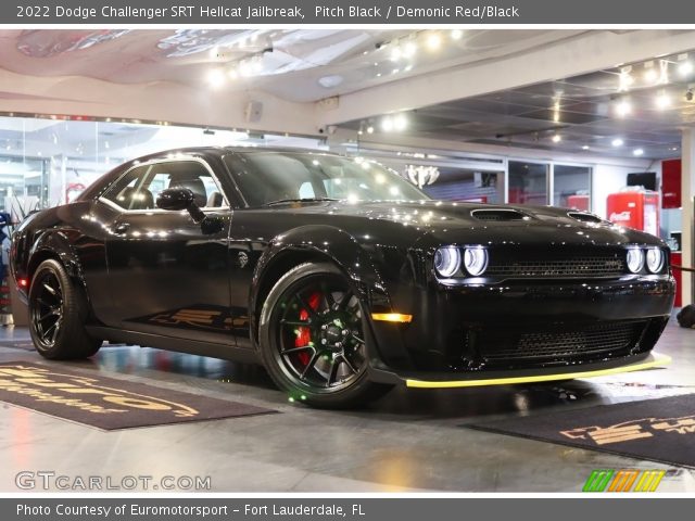 2022 Dodge Challenger SRT Hellcat Jailbreak in Pitch Black
