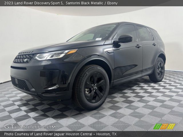 2023 Land Rover Discovery Sport S in Santorini Black Metallic
