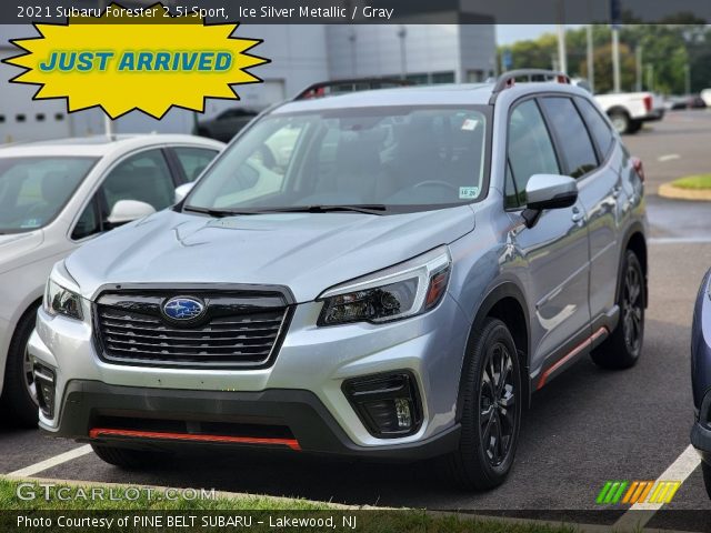 2021 Subaru Forester 2.5i Sport in Ice Silver Metallic