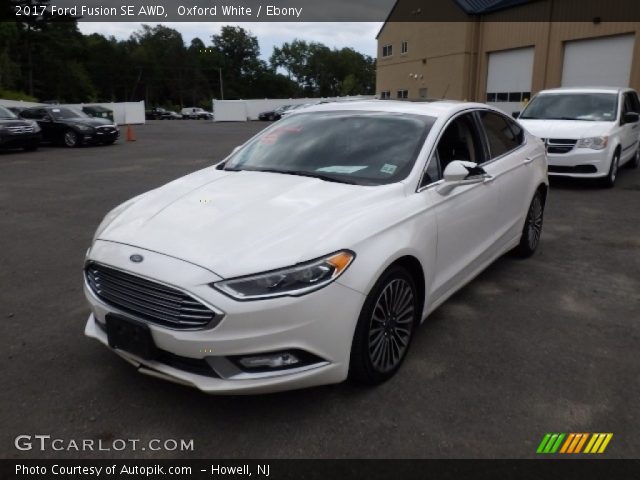 2017 Ford Fusion SE AWD in Oxford White
