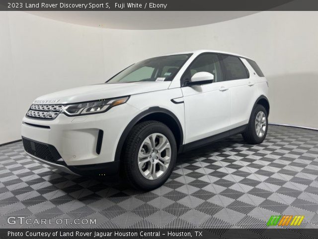 2023 Land Rover Discovery Sport S in Fuji White