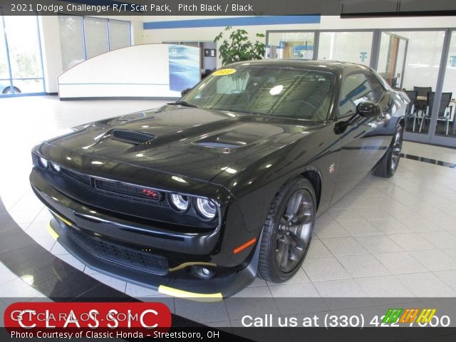 2021 Dodge Challenger R/T Scat Pack in Pitch Black