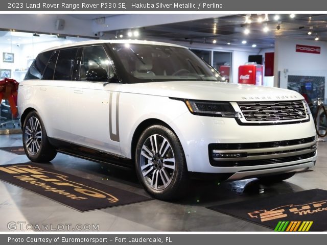 2023 Land Rover Range Rover P530 SE in Hakuba Silver Metallic