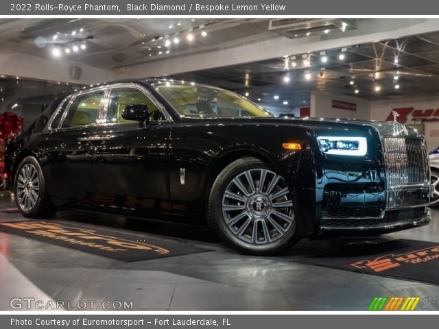 2022 Rolls-Royce Phantom  in Black Diamond