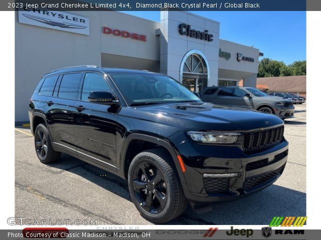 2023 Jeep Grand Cherokee L Limited 4x4 in Diamond Black Crystal Pearl