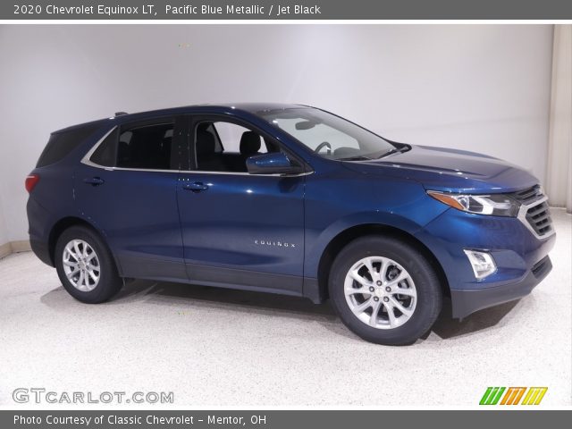 2020 Chevrolet Equinox LT in Pacific Blue Metallic